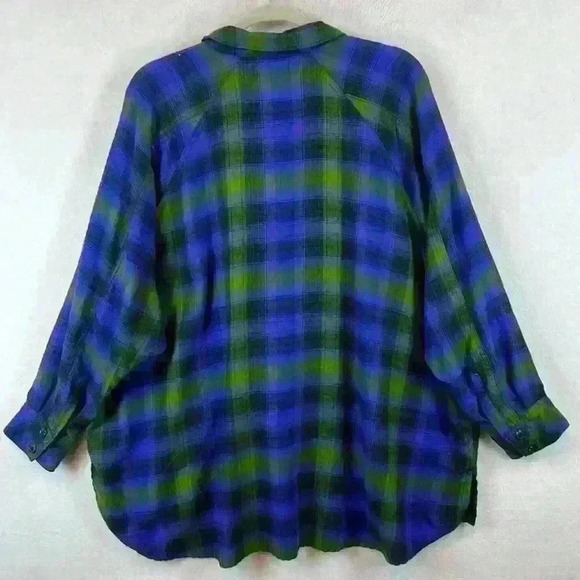 BDG Women’s Oversized Shirt Sz Large Blue/Green Plaid Rayon/Polyester - Picture 4 of 8